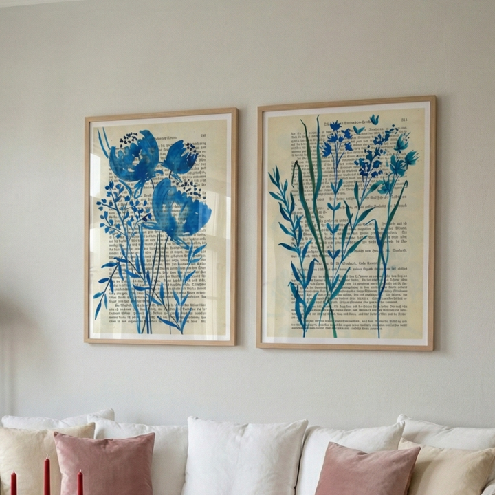 Cuadro "Denim blue sketch with wild meadow flowers"